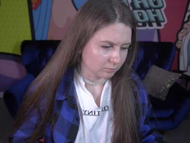 CraveeDoll's BongaCams show and profile