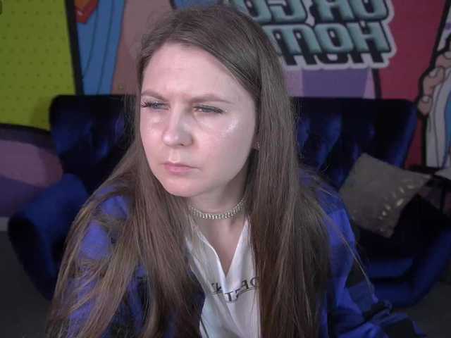 CraveeDoll's BongaCams show and profile