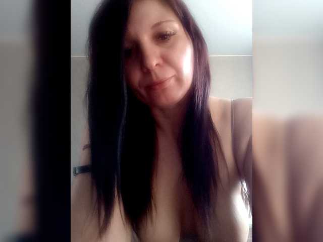 LisaXCaramelka's BongaCams show and profile