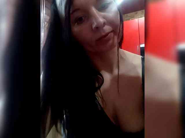 LisaXCaramelka webcam