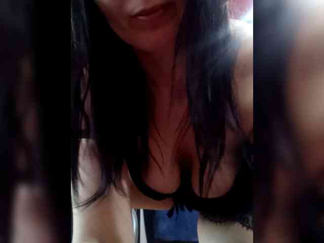 LisaXCaramelka webcam