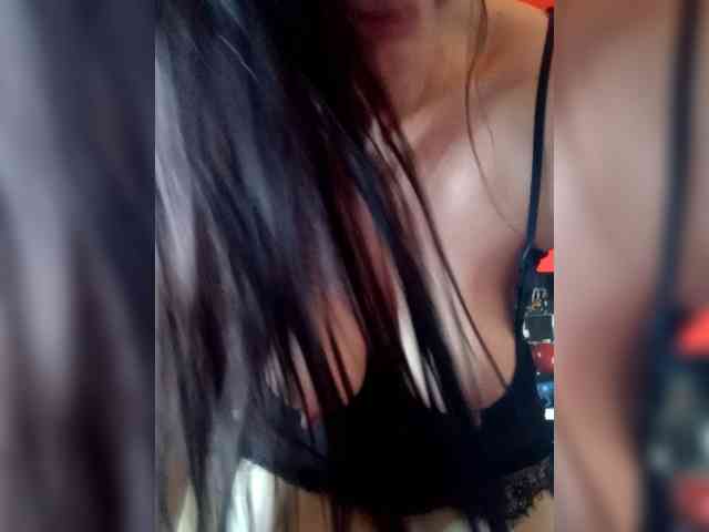 LisaXCaramelka webcam