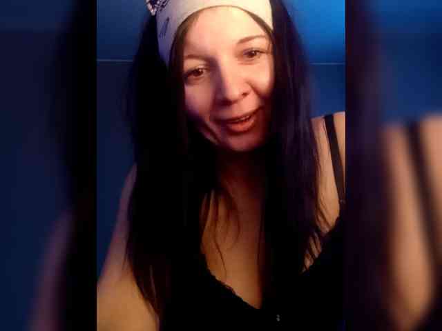 LisaXCaramelka webcam