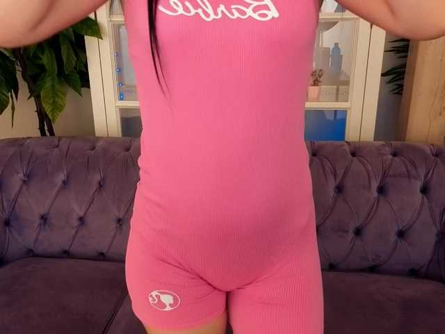 RedMila's BongaCams show and profile