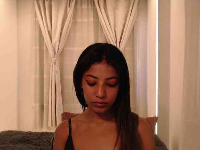 Scarleet-miaa Live Webcam on BongaCams