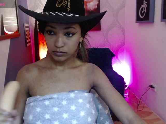 Scarleet-miaa webcam