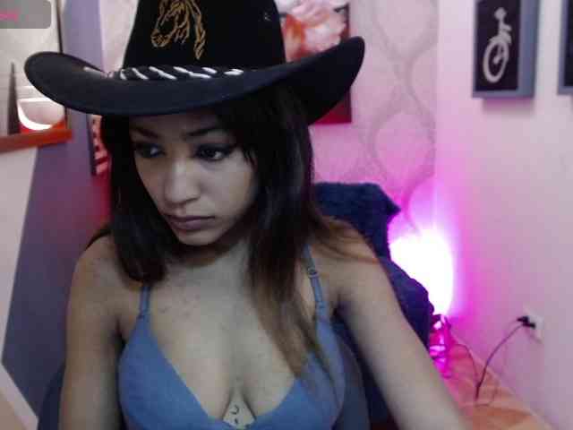 Scarleet-miaa webcam