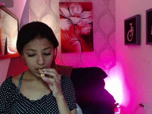 Scarleet-miaa webcam