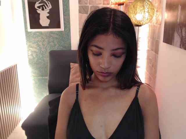 Scarleet-miaa webcam