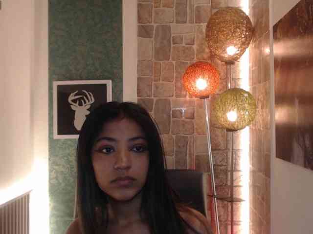 Scarleet-miaa webcam