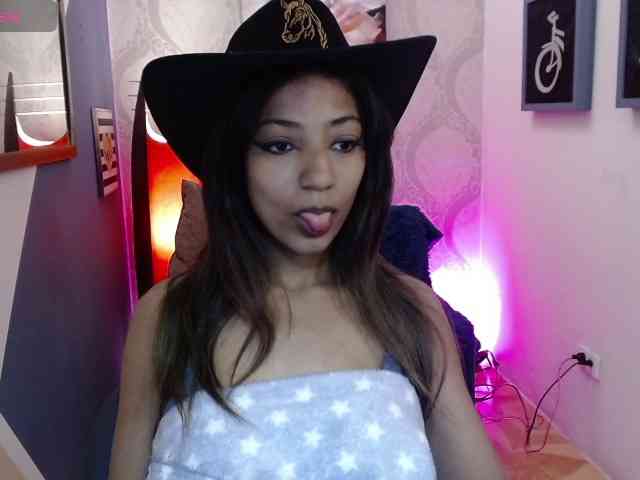 Scarleet-miaa webcam