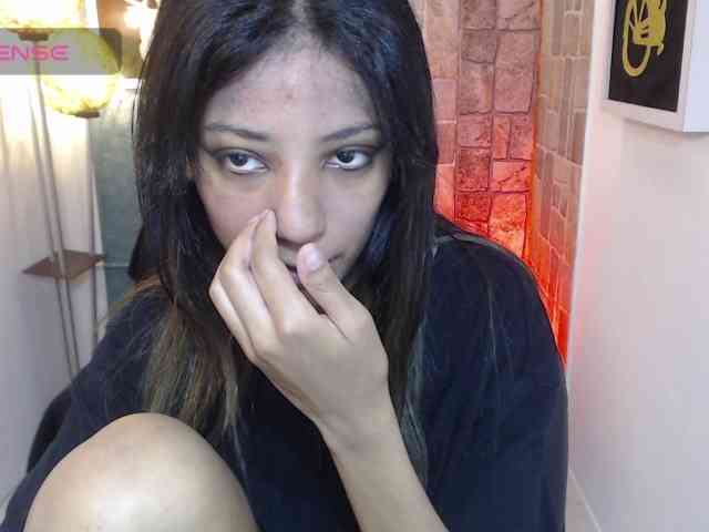 Scarleet-miaa webcam