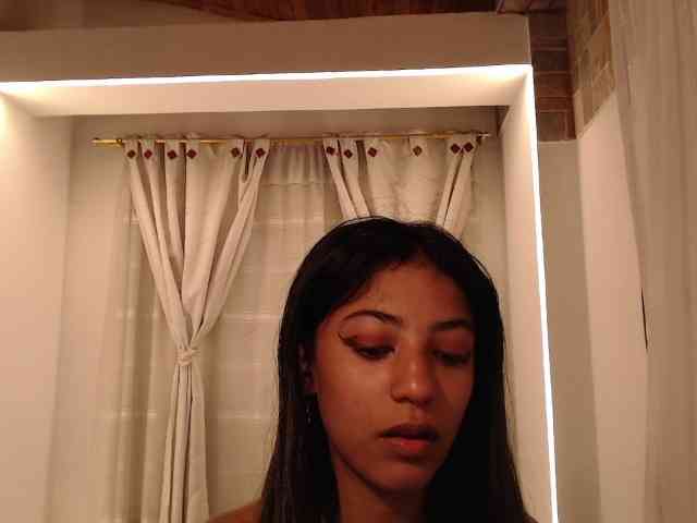 Scarleet-miaa Live Webcam on BongaCams