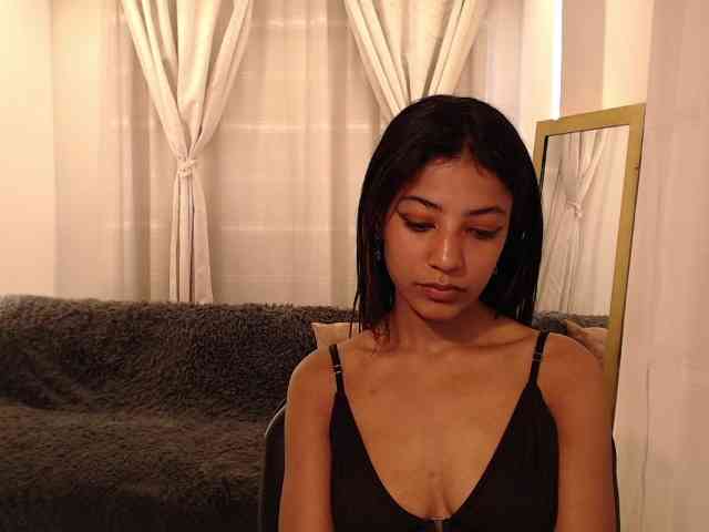 Scarleet-miaa webcam