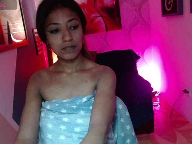 Scarleet-miaa webcam