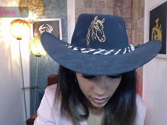 Scarleet-miaa webcam