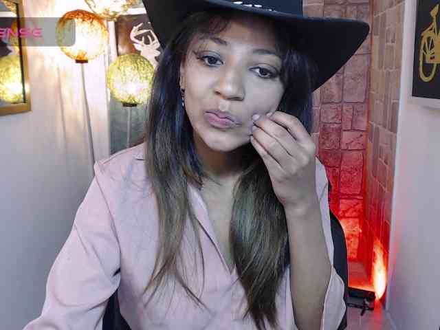 Scarleet-miaa webcam