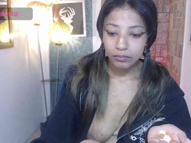 Scarleet-miaa webcam