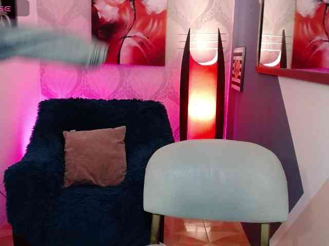 Scarleet-miaa webcam