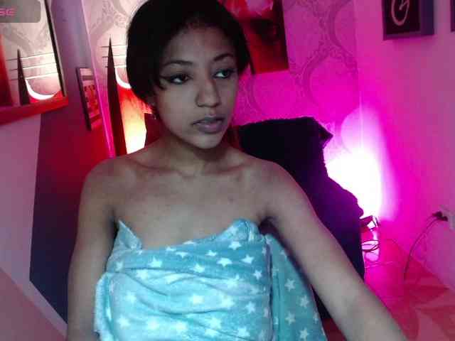 Scarleet-miaa webcam