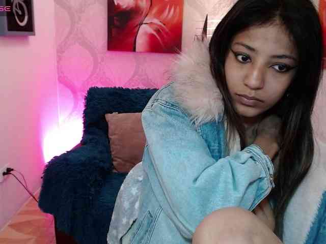 Scarleet-miaa webcam