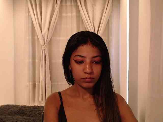 Scarleet-miaa webcam