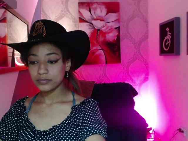 Scarleet-miaa webcam