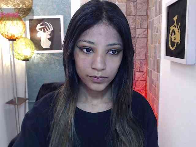 Scarleet-miaa webcam