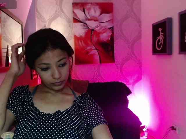 Scarleet-miaa webcam