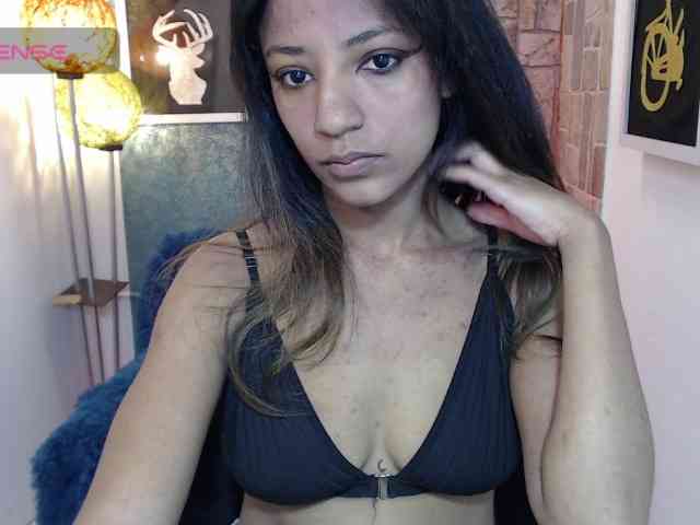 Scarleet-miaa webcam