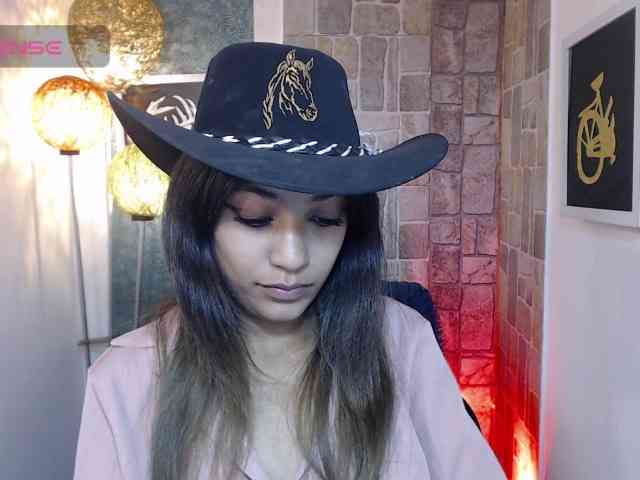 Scarleet-miaa webcam