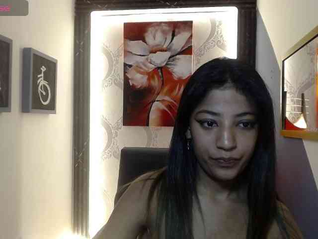 Scarleet-miaa webcam