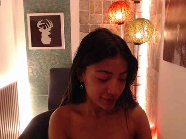 Scarleet-miaa webcam