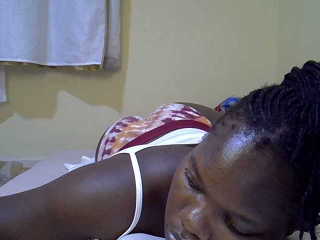 Sweet-Tiffany's BongaCams show and profile