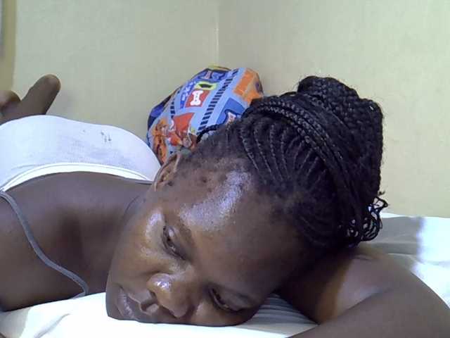 Sweet-Tiffany's BongaCams show and profile