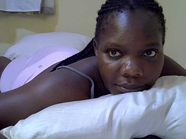 Sweet-Tiffany's BongaCams show and profile