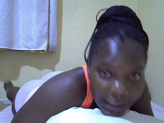 Sweet-Tiffany's BongaCams show and profile