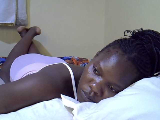 Sweet-Tiffany's BongaCams show and profile