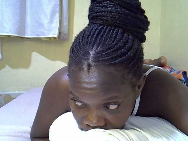 Sweet-Tiffany's BongaCams show and profile