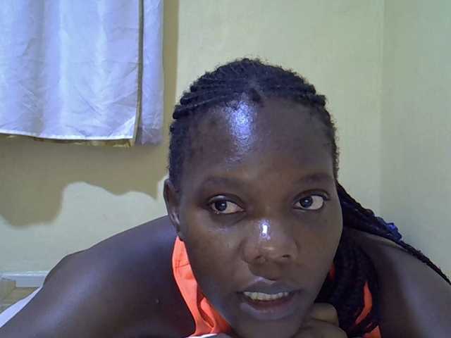 Sweet-Tiffany's BongaCams show and profile