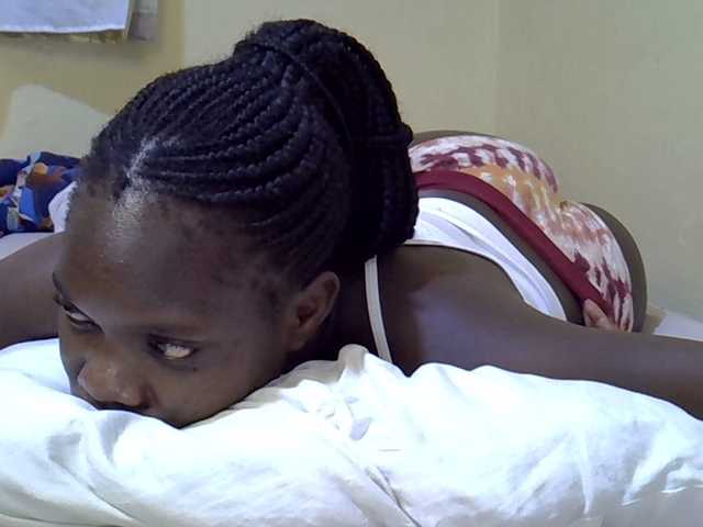 Sweet-Tiffany's BongaCams show and profile