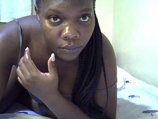 Sweet-Tiffany's BongaCams show and profile