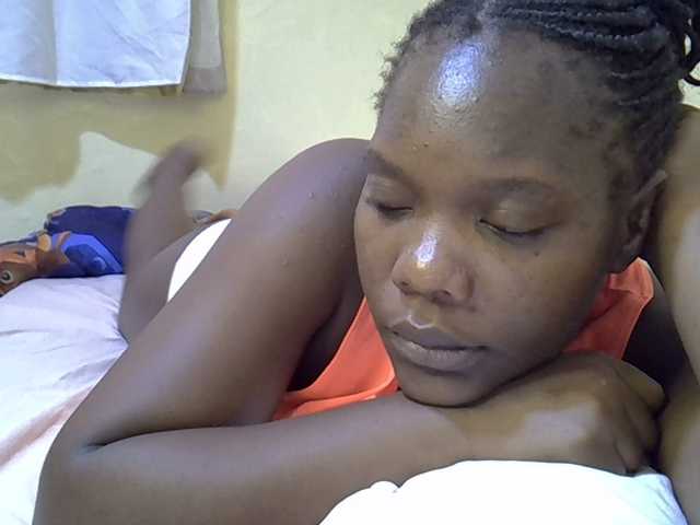 Sweet-Tiffany's BongaCams show and profile