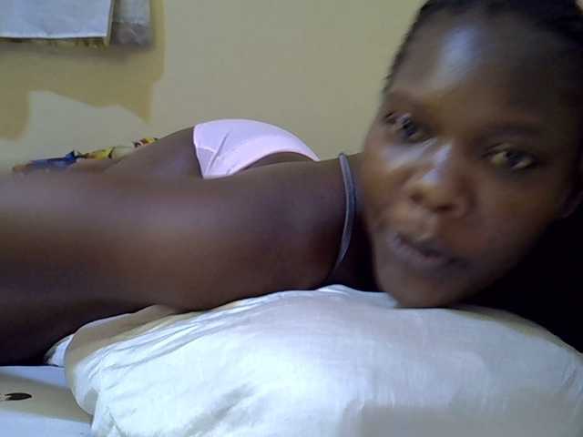 Sweet-Tiffany's BongaCams show and profile