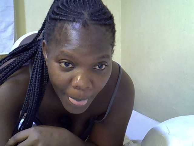 Sweet-Tiffany's BongaCams show and profile