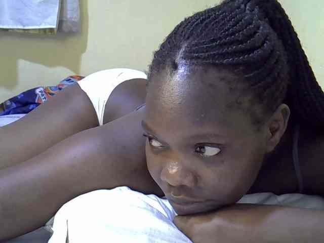 Sweet-Tiffany webcam