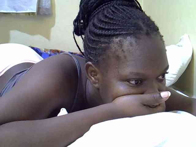 Sweet-Tiffany webcam