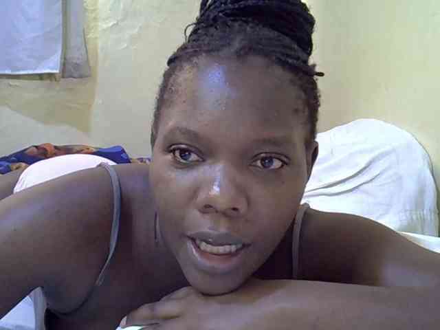 Sweet-Tiffany webcam