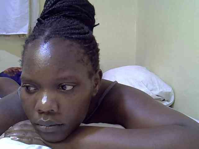 Sweet-Tiffany webcam