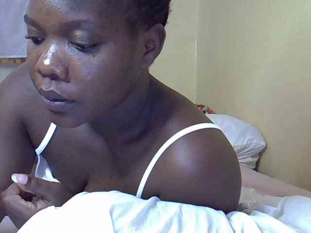 Sweet-Tiffany webcam